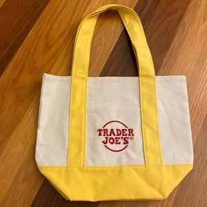 Trader Joes mini tote NWOT NO TAG